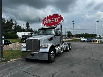 Peterbilt 567 Day Cab Truck - Paccar 510HP, 13 Speed Manual