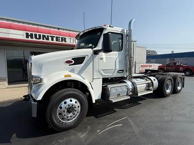 Peterbilt 567 Day Cab Truck - Cummins 500HP, 13 Speed Manual