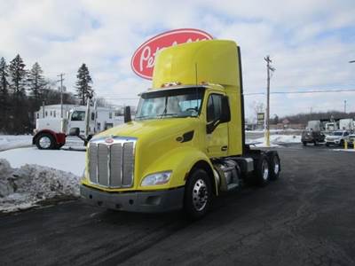 Peterbilt 579 Day Cab Truck - Cummins 400HP, 12 Speed Endurant Amt