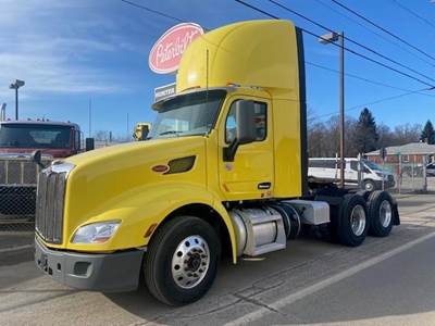 Peterbilt 579 Day Cab Truck - Cummins 400HP, 12 Speed Endurant Amt