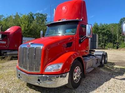 Peterbilt 579 Day Cab Truck - Paccar 455HP