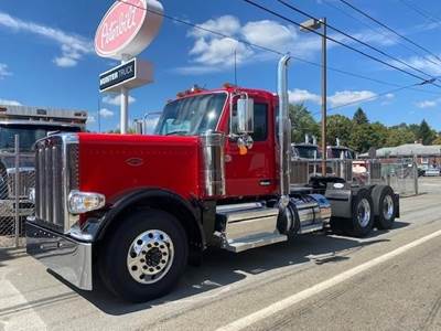 Peterbilt 589 Day Cab Truck - Cummins 565HP, 18 Speed Amt