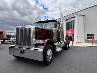 Peterbilt 589 Day Cab Truck - Cummins 565HP, 18 Speed Manual