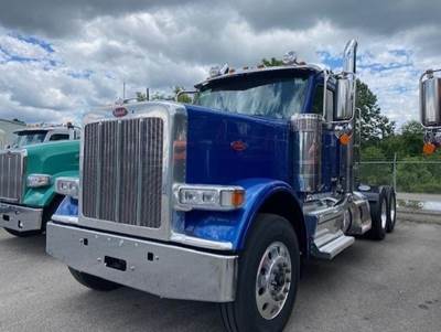 Peterbilt 589 Day Cab Truck - Cummins 565HP, 18 Speed Manual