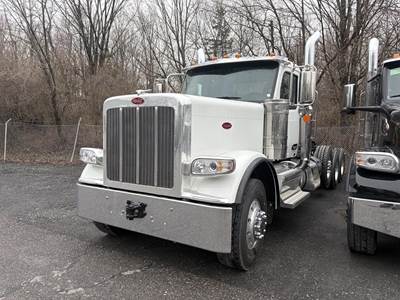 Peterbilt 589 Day Cab Truck - Cummins 565HP