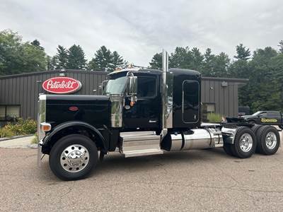 Peterbilt 589 Day Cab Truck - Cummins 565HP