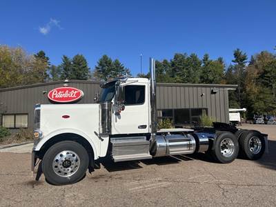 Peterbilt 589 Day Cab Truck - Cummins 565HP