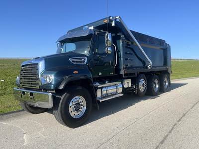 Freightliner 114SD Tri Axle Dump Truck - Cummins 475HP, 6 Speed Allison Rds Automatic, 17' Dump