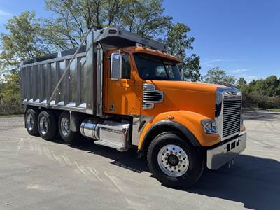 Freightliner Coronado 122 SD Tri Axle Dump Truck - Detroit 505HP, 18 Speed Manual