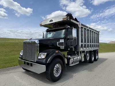 Freightliner Coronado 122 SD Tri Axle Dump Truck - Cummins, 18 Speed Manual