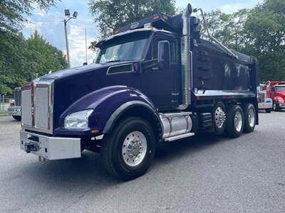 Kenworth T880 Tri Axle Dump Truck - Cummins 500HP, 6 Speed Allison Rds Automatic, 17.5' Dump