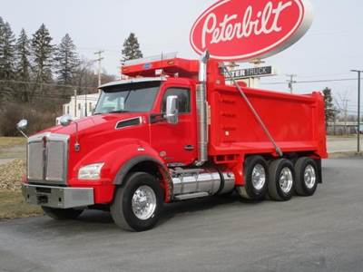 Kenworth T880 Tri Axle Dump Truck - Cummins 505HP, 8Ll Manual, 17' Dump