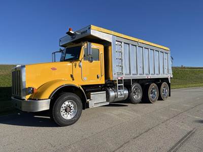 Peterbilt 367 Tri Axle Dump Truck - Paccar 485HP, 6 Speed Allison Rds Automatic