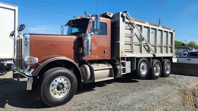 Peterbilt 389 Tri Axle Dump Truck - Cummins 450HP, 13 Speed Ultrashift Plus Amt