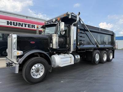 Peterbilt 389 Tri Axle Dump Truck - Cummins 525HP, 18 Speed Manual