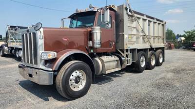 Peterbilt 389 Tri Axle Dump Truck - Cummins 450HP, 13 Speed Ultrashift Plus Amt