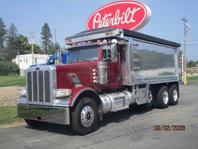 Peterbilt 389 Tri Axle Dump Truck - Cummins 525HP, 18 Speed Manual, 19.5' Dump