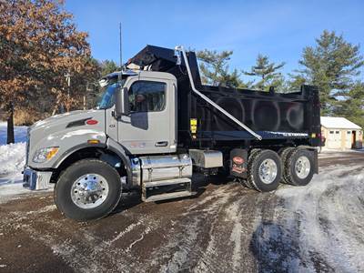 Peterbilt 548 Dump Truck - Paccar 370HP