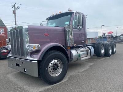 Peterbilt 589 Dump Truck - Cummins 605HP, 18 Speed Manual