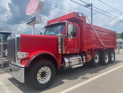 Peterbilt 589 Dump Truck - Cummins 565HP, 18 Speed Manual
