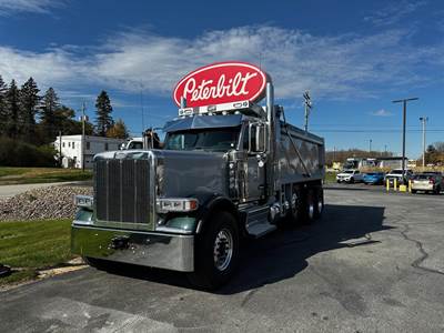 Peterbilt 589 Tri Axle Dump Truck - Cummins 565HP, 18 Speed Manual, 18' Dump