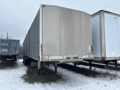 East BST II Flatbed Trailer