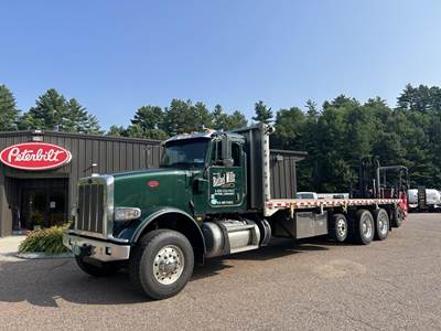Peterbilt 367 Flatbed Truck - 510HP