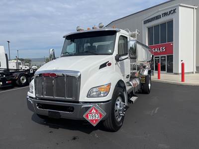Peterbilt 537 2800 Gallon Gasoline / Fuel Truck - Paccar 330HP, 6 Speed Allison Rds Automatic