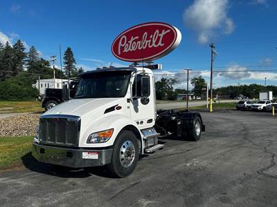 Peterbilt 536 Single Axle Hooklift Truck - Paccar, 300HP, 6 Speed Allison Rds Automatic