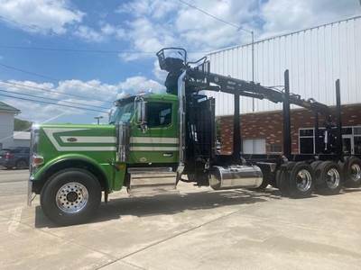 Peterbilt 589 Logging Truck - Cummins, 605HP, 18 Speed Manual