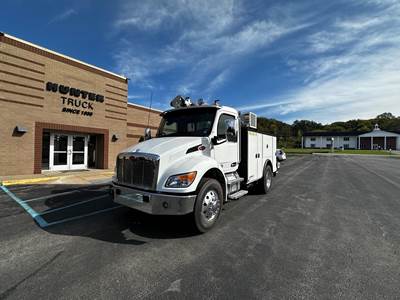 Peterbilt 536 Mechanic / Service Truck - Paccar, 325HP, 6 Speed Allison Rds Automatic