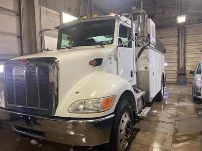 Peterbilt 567 Tandem Axle Mechanic / Service Truck - Paccar, 350HP