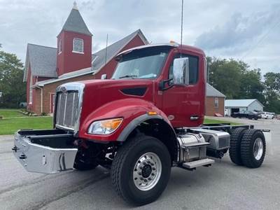 Peterbilt 548 Plow / Spreader Truck - Paccar, 330HP, 6 Speed Automatic