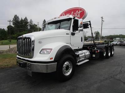 International HX Tri Axle Roll Off Truck - Cummins, 500HP, 6 Speed Allison Rds Automatic