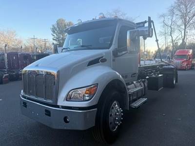 Peterbilt 537 Single Axle Roll Off Truck - Paccar, 350HP, 6 Speed Allison Rds Automatic