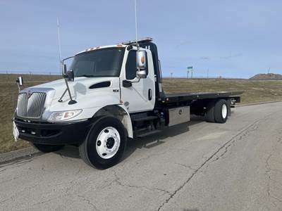 International MV Single Axle Rollback Tow Truck - Cummins, 250HP, 6 Speed Allison Rds Automatic