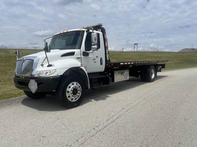 International MV Single Axle Rollback Tow Truck - Cummins, 250HP, 6 Speed Allison Rds Automatic