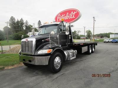 Peterbilt 348 Tandem Axle Rollback Tow Truck - Paccar, 330HP, 6 Speed Allison Rds Automatic