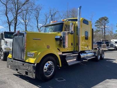Kenworth W900 Sleeper Semi Truck - 72" Raised Roof Sleeper, Cummins 500HP, 10 Speed Amt