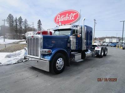 Peterbilt 389 Sleeper Semi Truck - 48" Flat Top Sleeper, Cummins 500HP, 18 Speed Manual