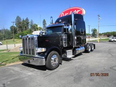 Peterbilt 389 Sleeper Semi Truck - 80" Mid Roof Sleeper, Cummins 450HP, 9 Speed Manual