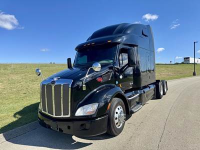 Peterbilt 579 Sleeper Semi Truck - 80" Raised Roof Sleeper, Paccar 455HP, 12 Speed Endurant Amt