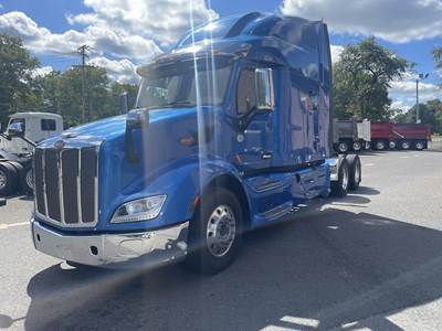 Peterbilt 579 Sleeper Semi Truck - 72" Raised Roof Sleeper, Cummins 450HP, 12 Speed Endurant Amt