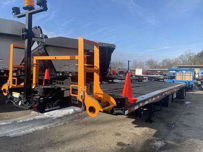 Landoll 343B-43 Traveling Axle Trailer