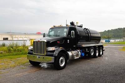 Peterbilt 567 Tri Axle Vacuum Truck - Cummins, 500HP, 18 Speed Endurant Amt