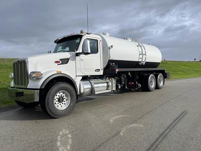 Peterbilt 567 Tri Axle Vacuum Truck - Cummins, 500HP, 18 Speed Endurant Amt