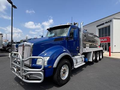 Kenworth T880 4620 Gallon Water Truck - Cummins 505HP, 18 Speed Amt