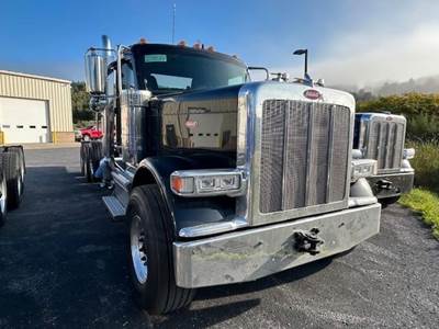 Peterbilt 589 Water Truck - 565HP