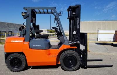 2011 Toyota 7FGU35 Pneumatic Tire Forklift