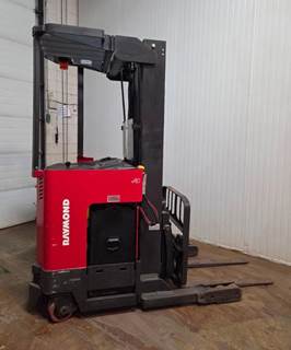 2014 Raymond EASI R40TT Stand-Up Reach Forklift